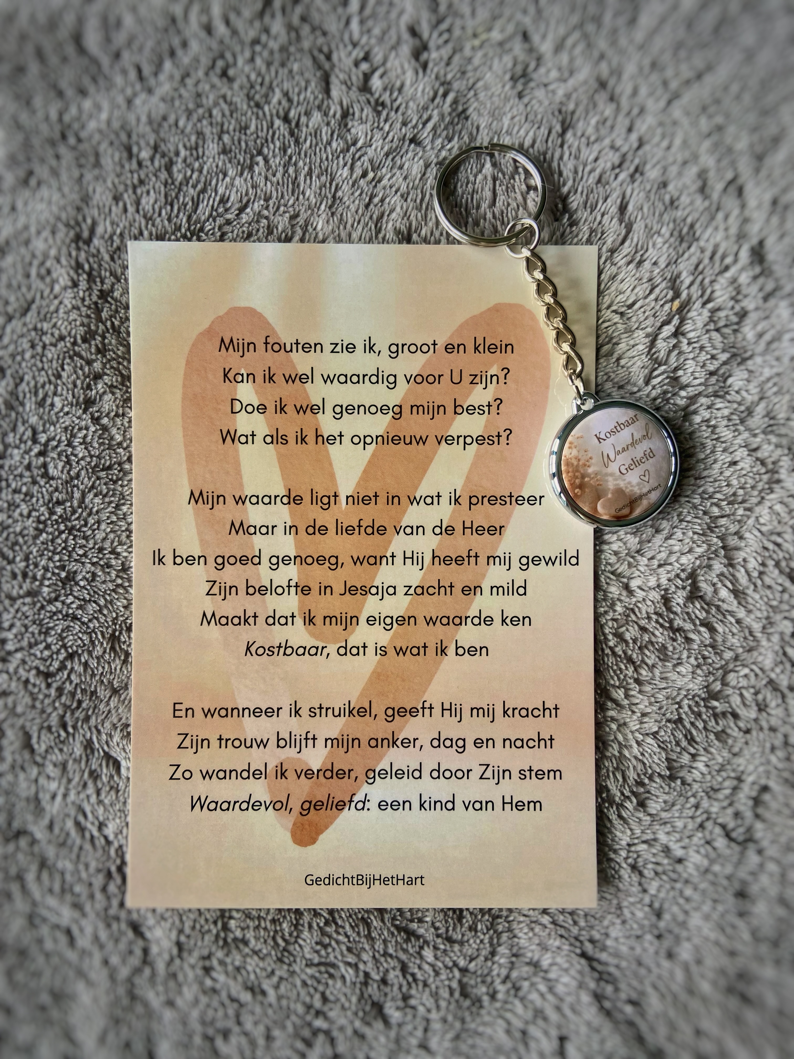 SET: “kostbaar, waardevol, geliefd”